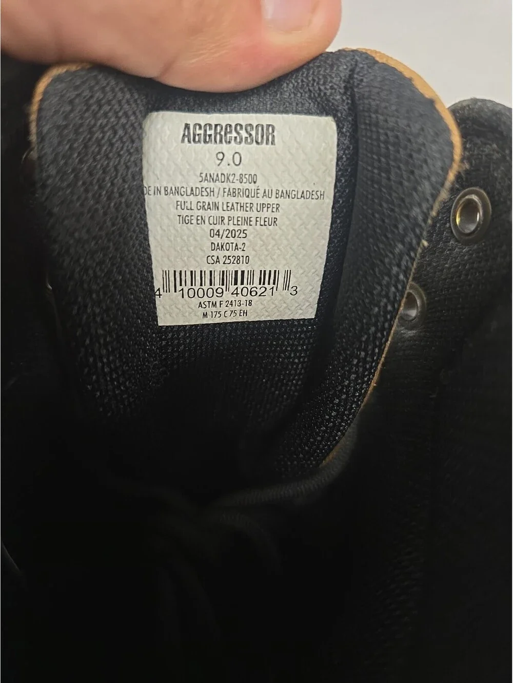 AGGRESSOR Men's 8